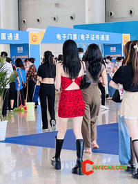 models are prepraing for chongqing auto show