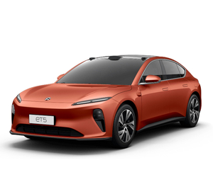 NIO ET5 2022 edition official pictures red